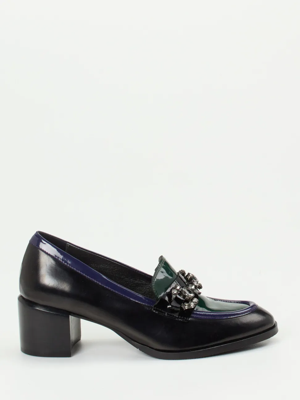 Maripé – Loafer aus Lackleder mit Steinbesatz