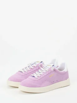 MRP – Low-Top Sneaker aus Veloursleder Flieder