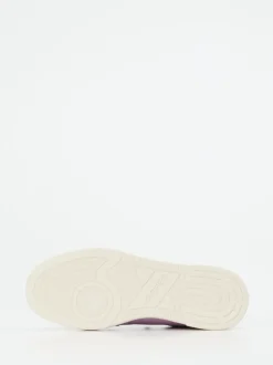 MRP – Low-Top Sneaker aus Veloursleder Flieder