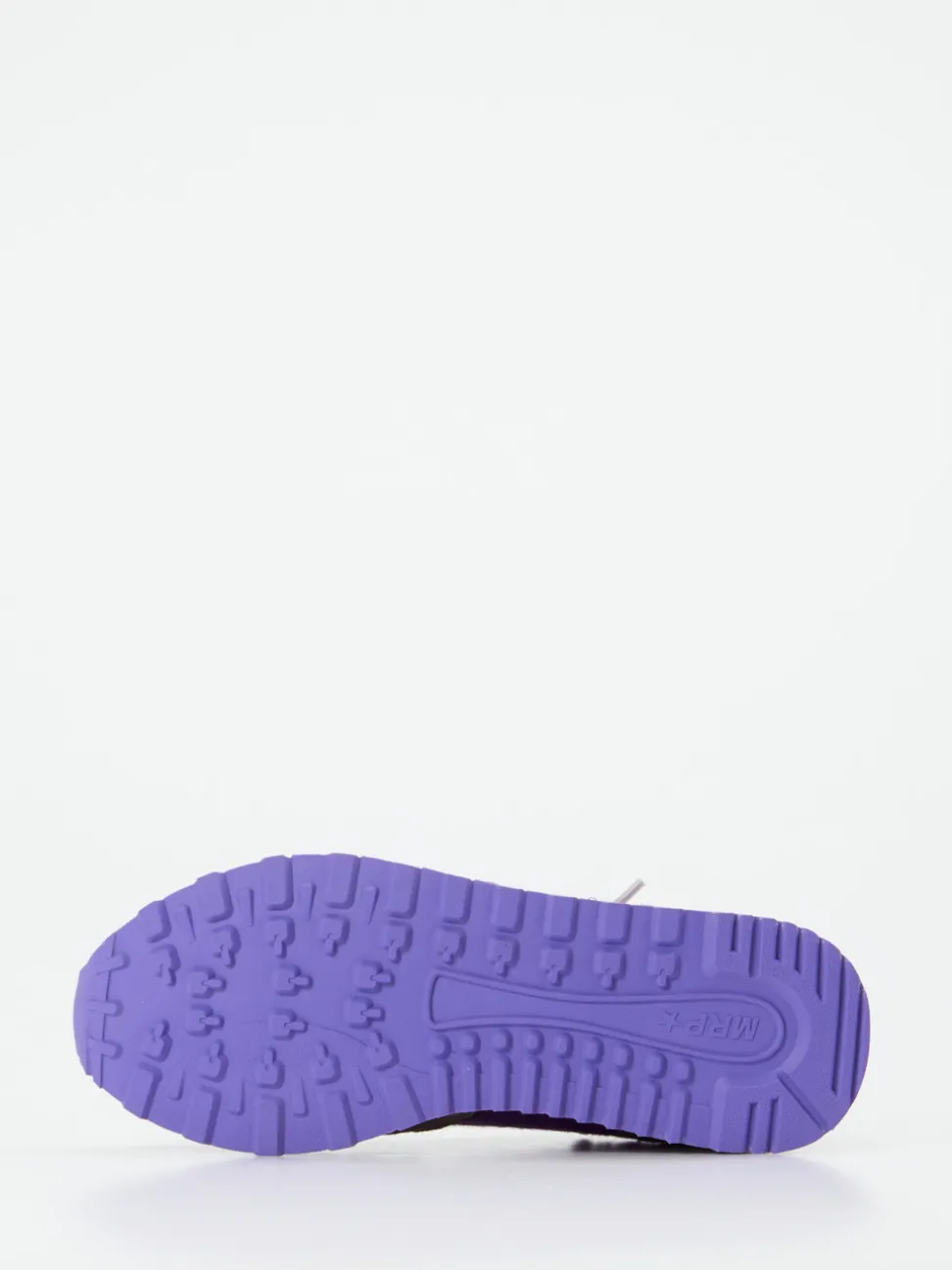 MRP – Retro-Sneaker aus Velour/Textil in Violett