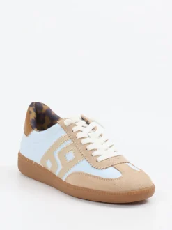 MRP – Retro-Sneaker aus Veloursleder in Pastell