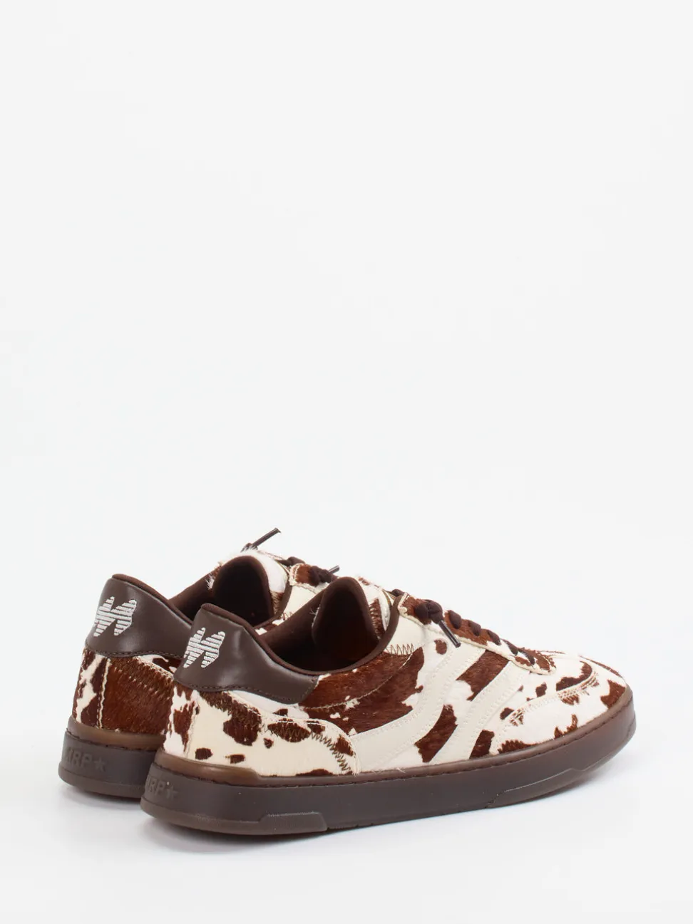 MRP – Sneaker aus Kalbshaarleder im Kuhfell-Look