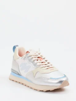 MRP – Sneaker aus Metallicleder in Cremeweiß
