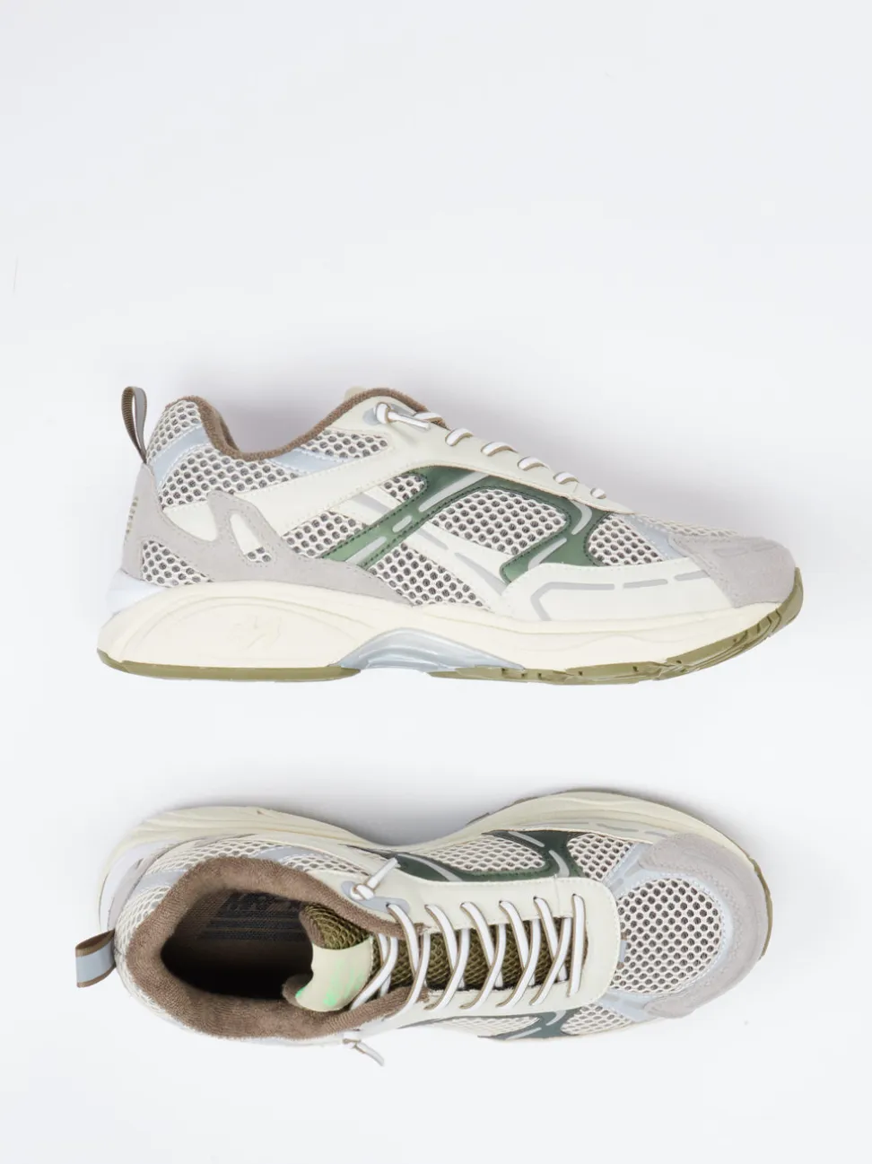 MRP – Sneaker aus Textil und Wildleder beige