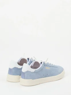 MRP – Sneaker aus Veloursleder hellblau