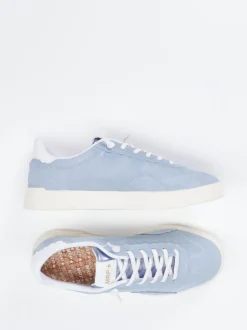 MRP – Sneaker aus Veloursleder hellblau