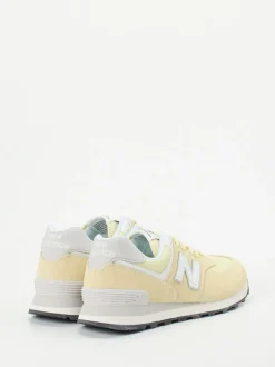 New Balance – Retro-Sneaker aus Veloursleder Pastellgelb