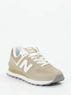New Balance – Retro-Sneaker aus Veloursleder beige