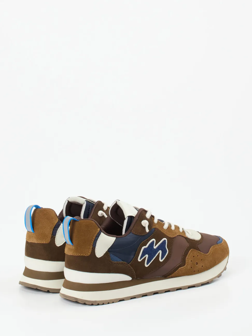 New Balance – Retro-Sneaker aus Velours/Textil braun