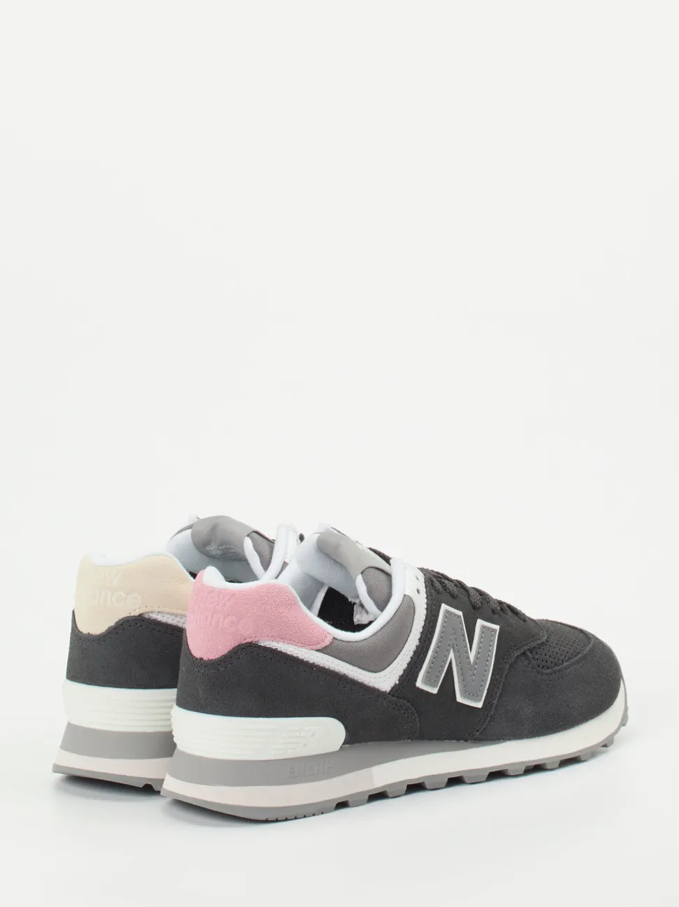 New Balance – Retro-Sneaker aus Veloursleder anthrazit
