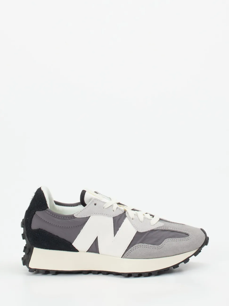 New Balance – Sneaker aus Veloursleder und Nylon grau