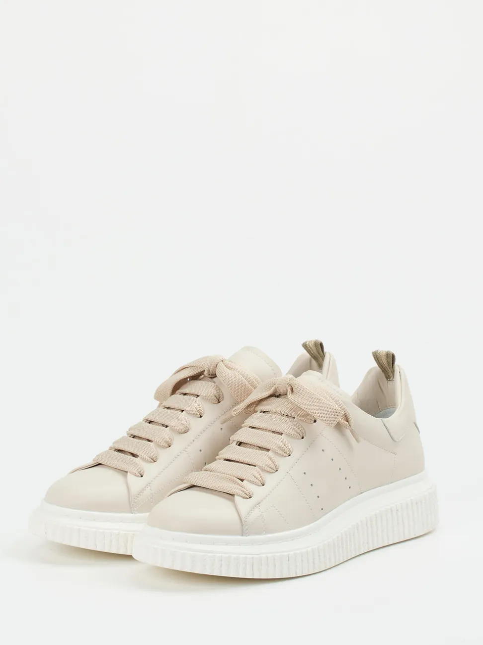 Officine Creative – Sneaker aus Kalbleder in Beige