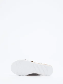 Oh!My Sandals – Plateau-Sandale aus Flechtleder Weiß