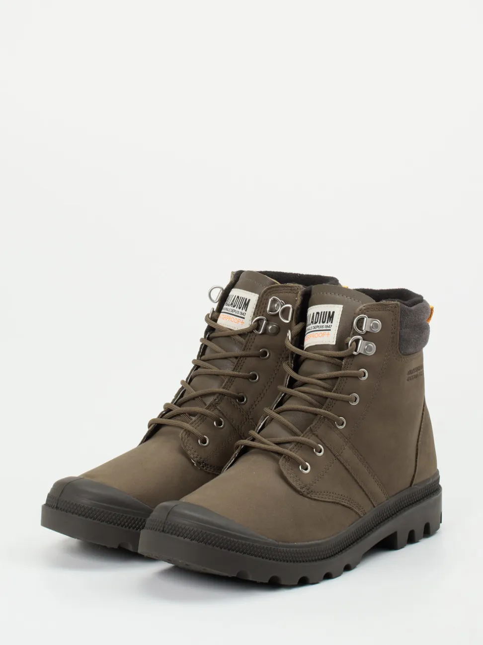 Palladium – Schnürboots aus Nubukleder olivbraun