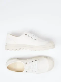 Palladium – Schnürschuhe aus Canvas in Off-White