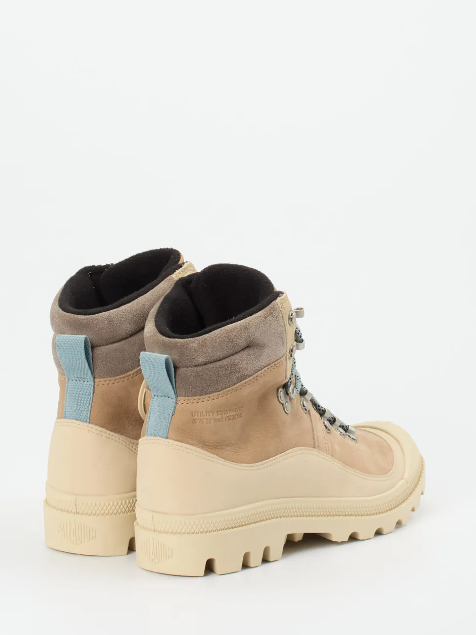 Palladium – Wanderboots aus Nubukleder in Beige