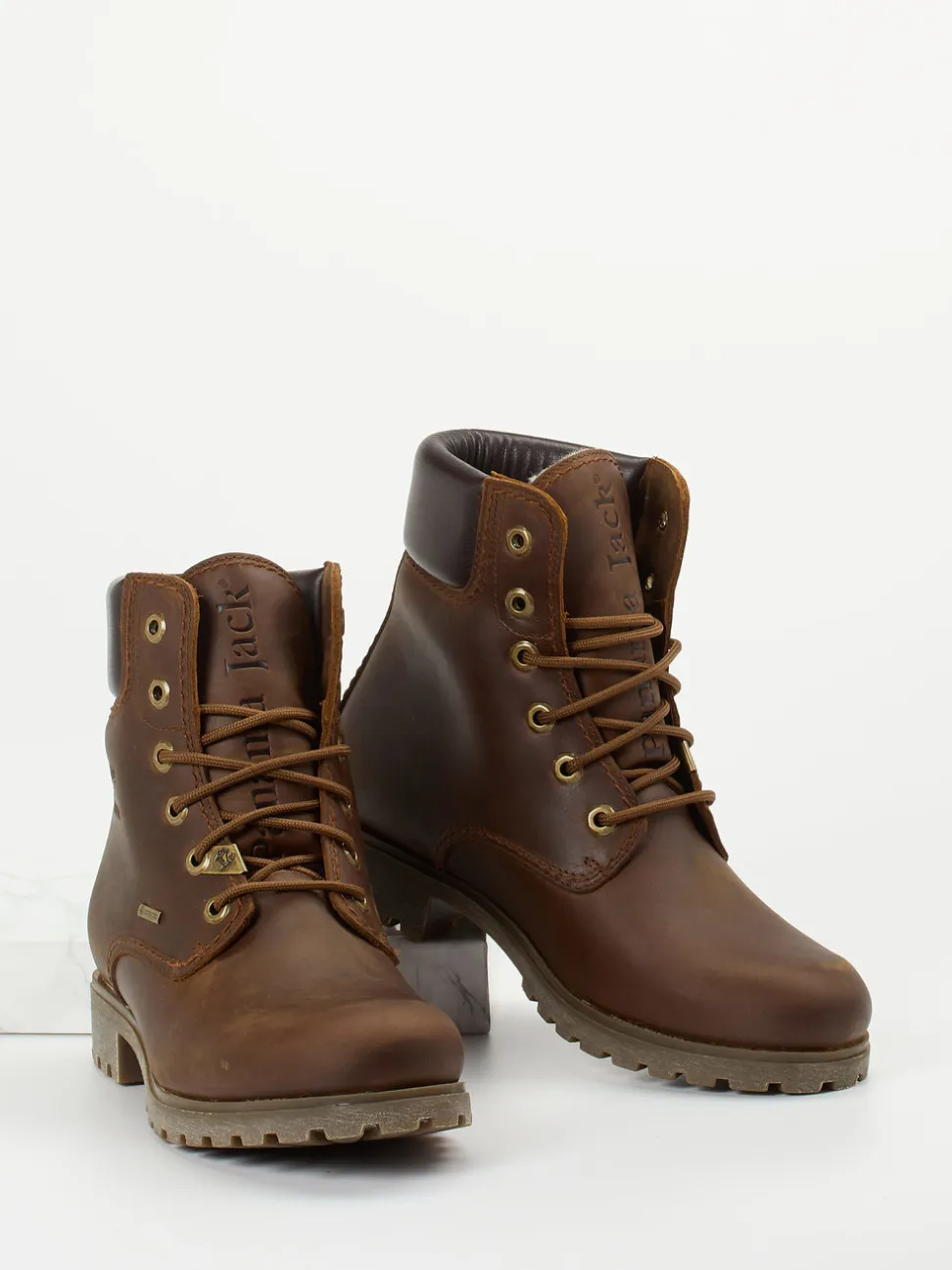 Panama Jack – Schnürboots aus Kalbleder braun