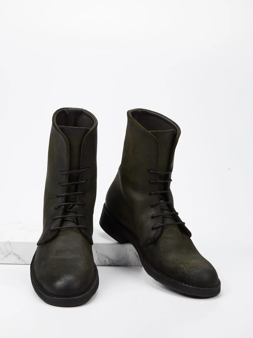 Pantanetti – Schnürstiefelette aus Veloursleder in Oliv