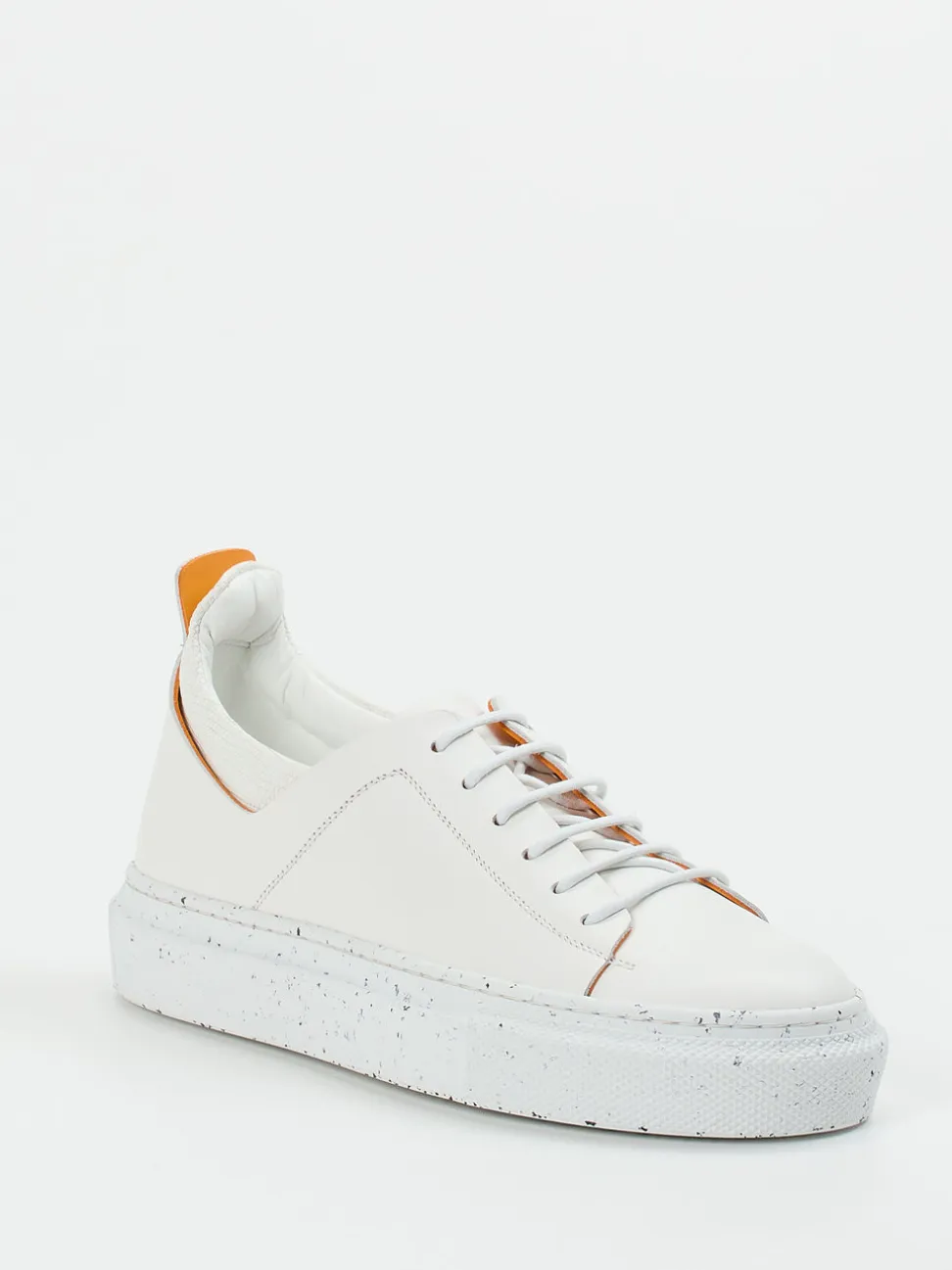 Pantanetti – Sneaker aus Kalbleder mit Farbdetails