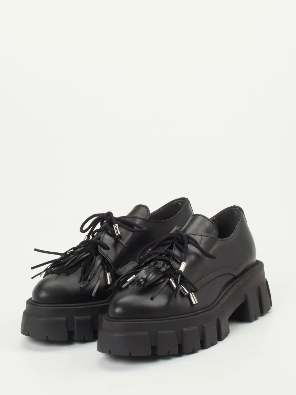Papucei – Chunky Derbys aus Kalbleder in Schwarz