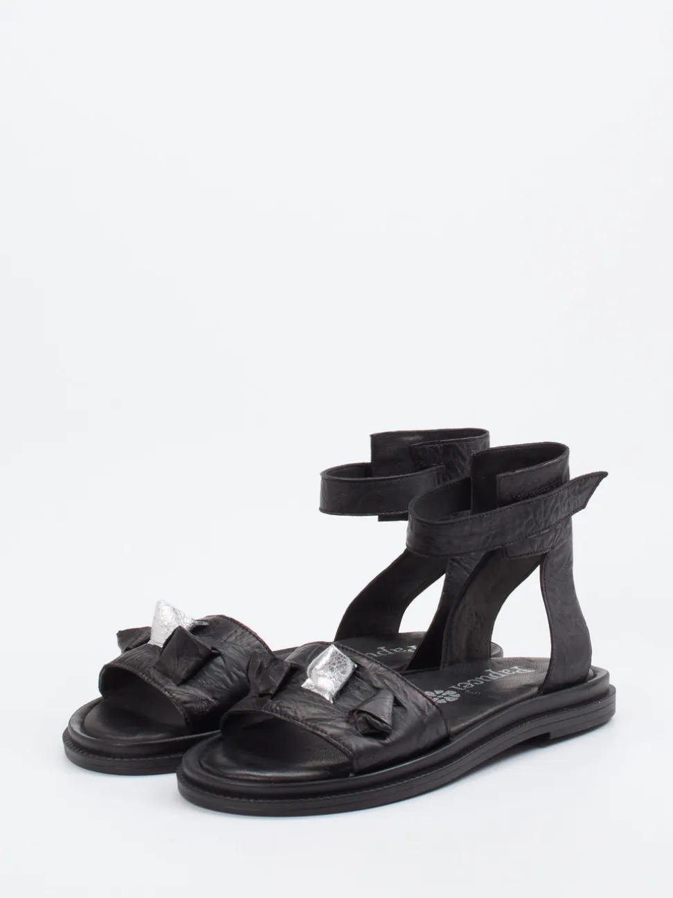 Papucei – Sandalen aus Kalbleder Schwarz