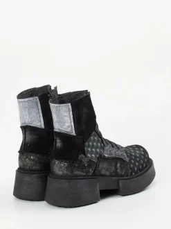 Papucei – Schnürstiefelette aus Veloursleder Schwarz