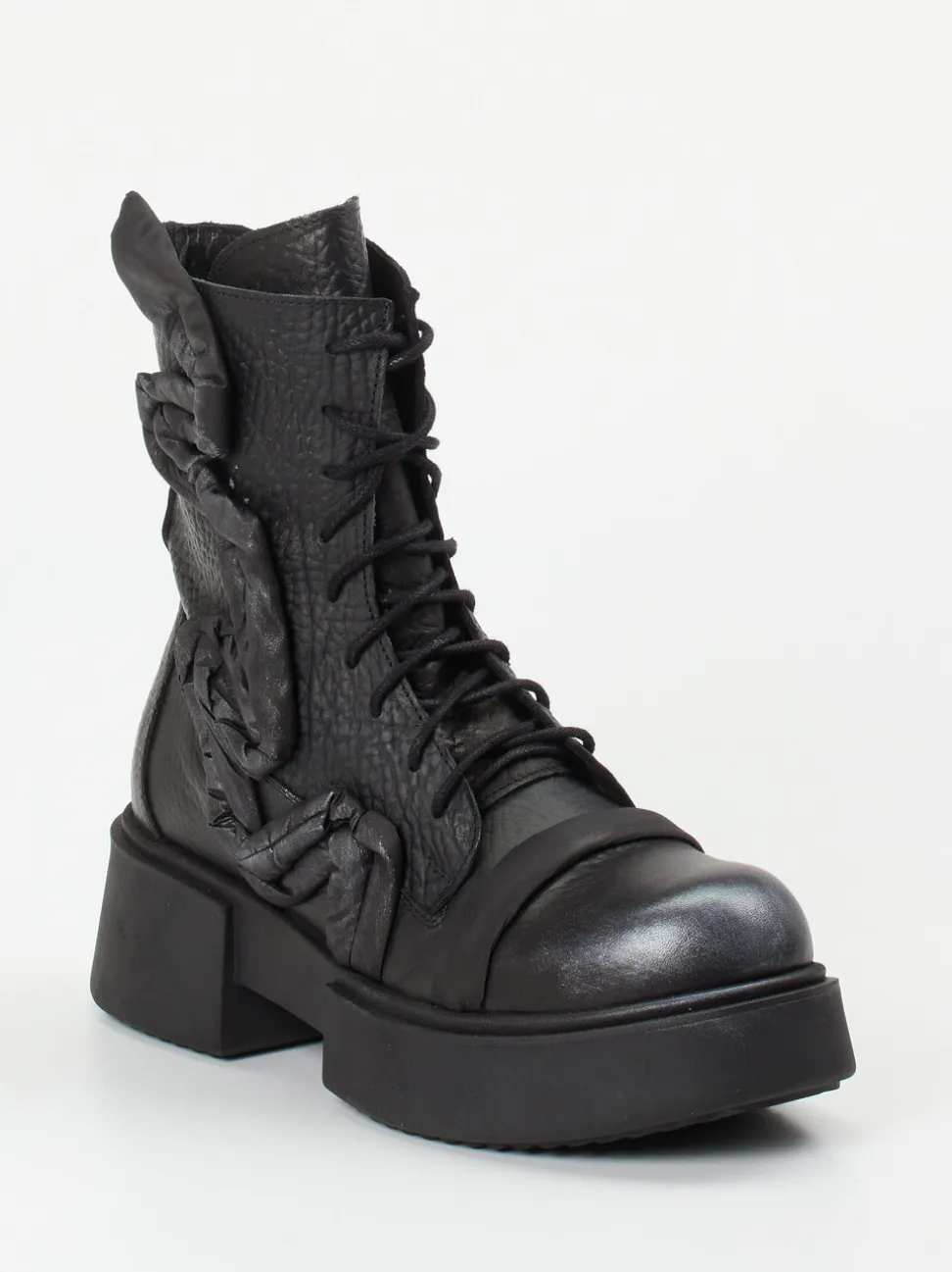 Papucei – Schnürstiefelette aus Kalbleder Schwarz