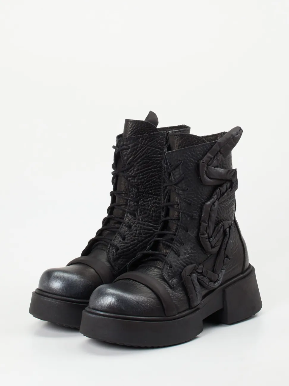 Papucei – Schnürstiefelette aus Kalbleder Schwarz