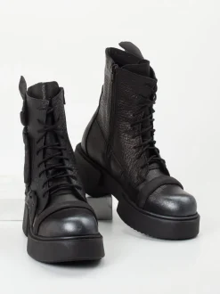 Papucei – Schnürstiefelette aus Kalbleder Schwarz