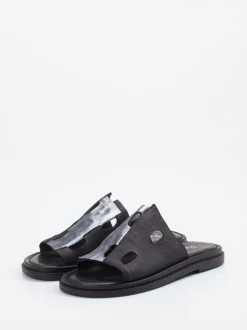 Papucei – Slides aus Känguruleder in Schwarz Metallic