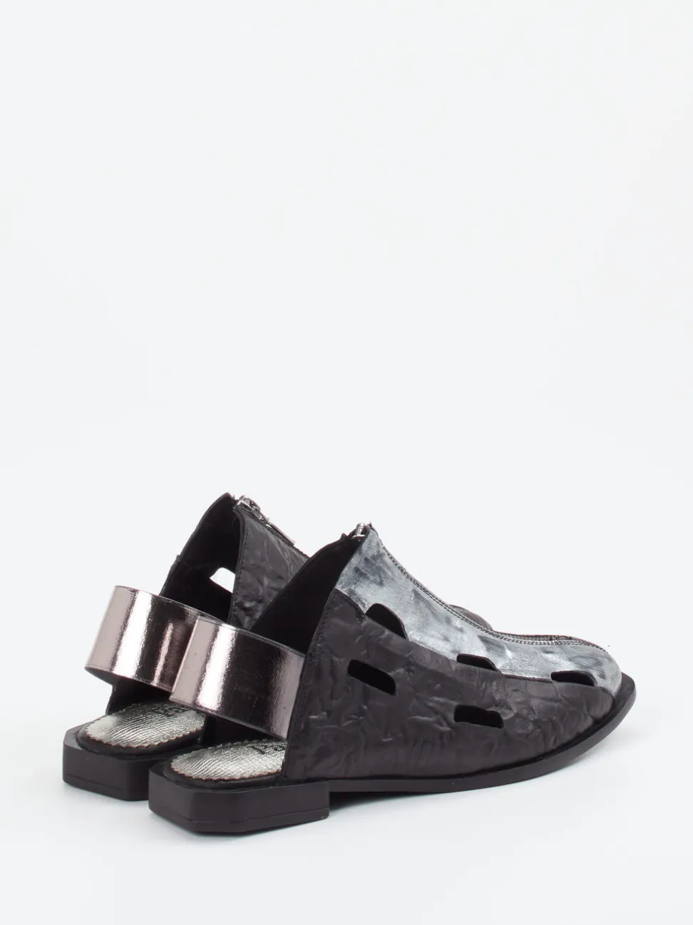 Papucei – Slingpumps aus Velourleder in Schwarz