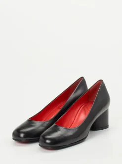 Pas de Rouge – Blockabsatz-Pumps aus Lammleder Schwarz