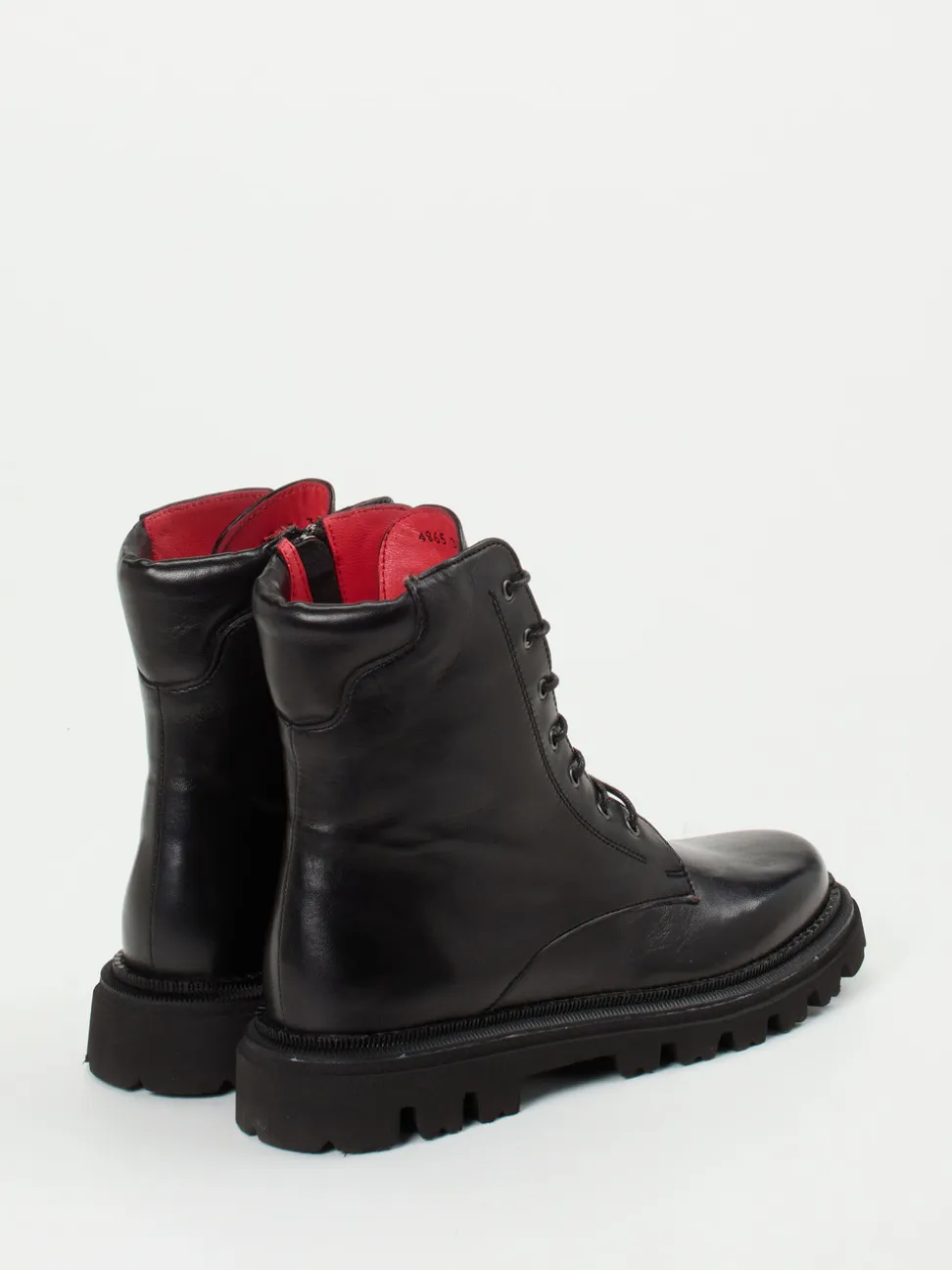 Pas de Rouge – Schnürboots aus Lammleder Schwarz