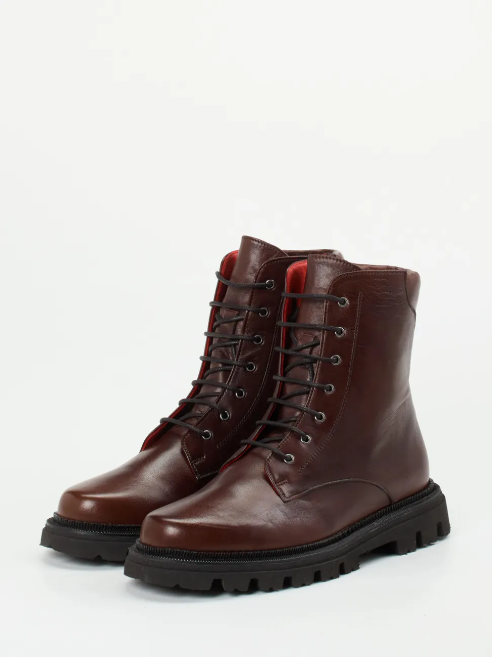 Pas de Rouge – Schnürboots aus Lammleder Dunkelbraun