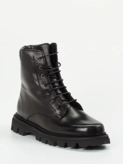 Pas de Rouge – Schnürboots aus Lammleder Schwarz