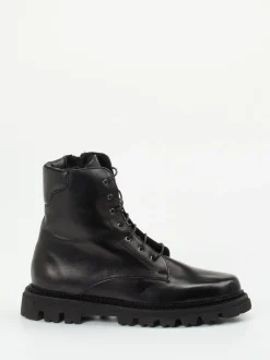 Pas de Rouge – Schnürboots aus Lammleder Schwarz