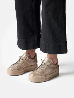 Paul Green – Plateau-Sneaker aus Nubukleder goldfarben
