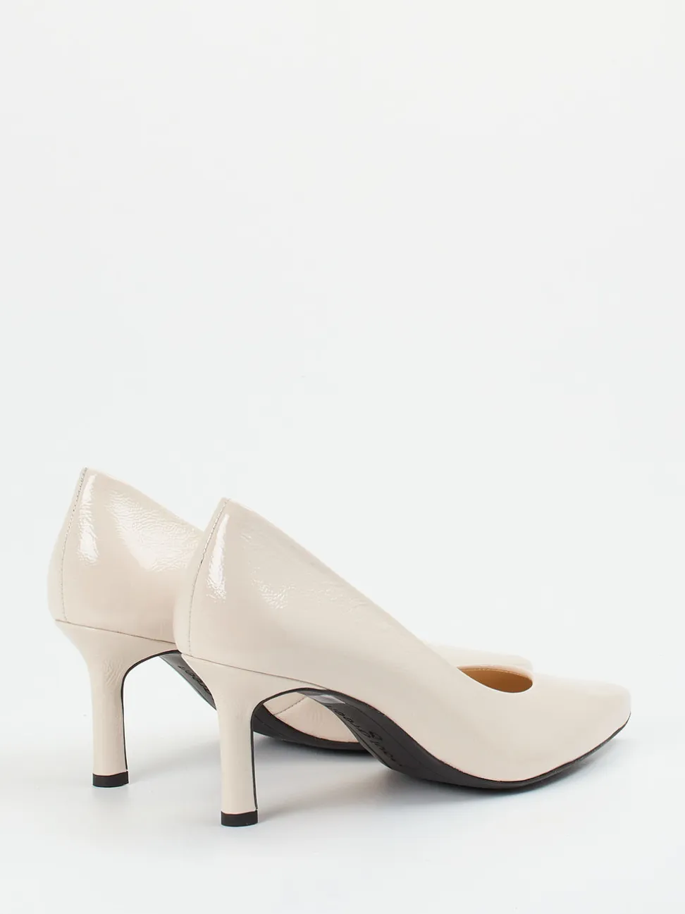 Paul Green – Pumps aus Lackleder in Cremeweiß