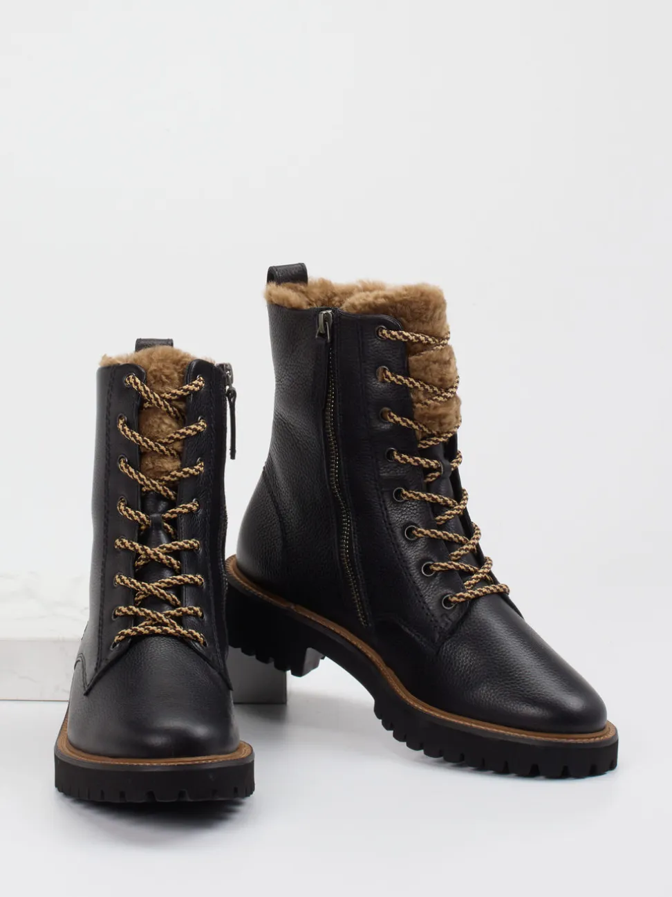 Paul Green – Schnürboots aus Kalbleder Schwarz