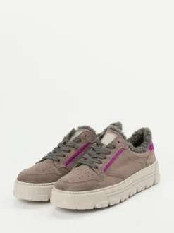 Paul Green – Sneaker aus Veloursleder in Taupe