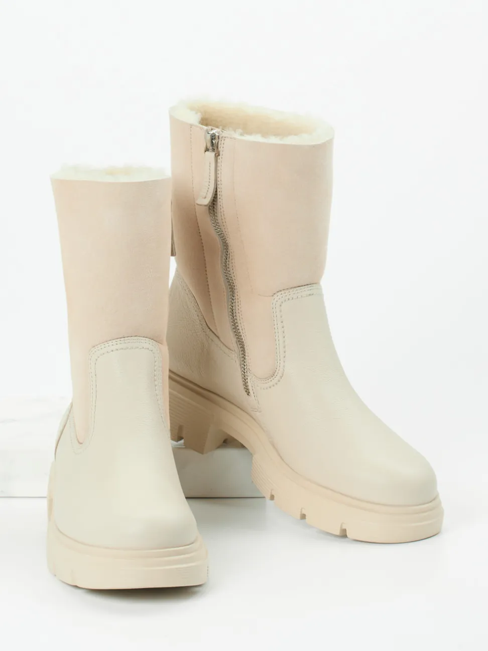Paul Green – Stiefelette aus Velours- und Glattleder beige