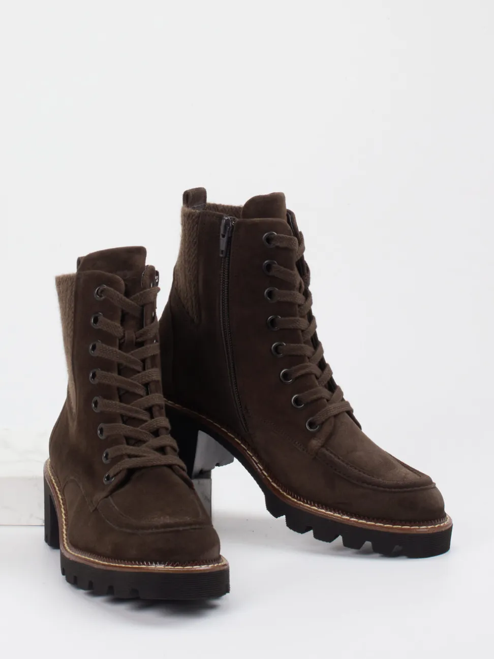 Paul Green – Stiefelette aus Veloursleder schokobraun