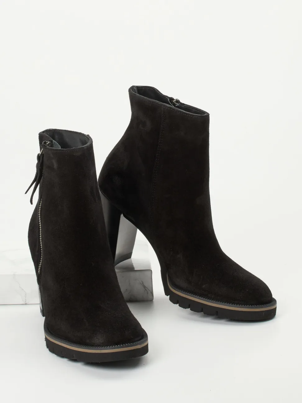 Paul Green – Stiefeletten aus Veloursleder schwarz