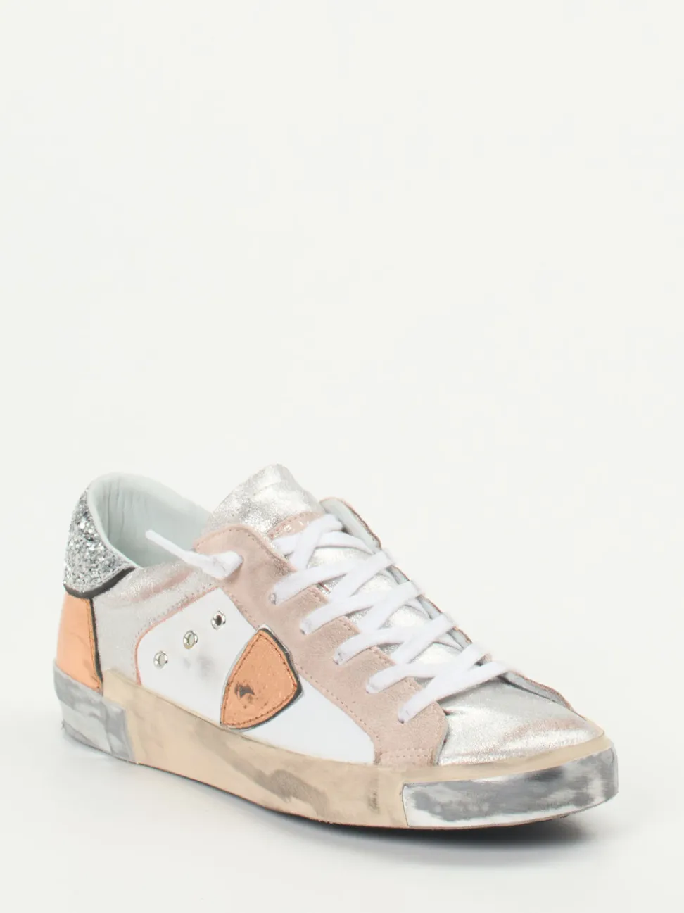 Philippe Model – Sneaker aus Metallicleder in Rosé-Silber