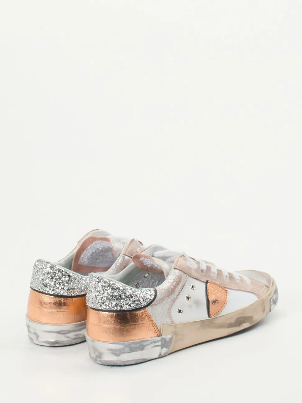 Philippe Model – Sneaker aus Metallicleder in Rosé-Silber