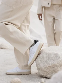 Philippe Model – Sneaker aus Kalbleder in Weiß