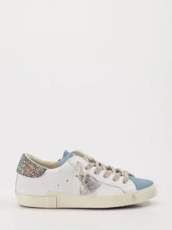 Philippe Model – Sneaker aus Metallicleder in Weiß