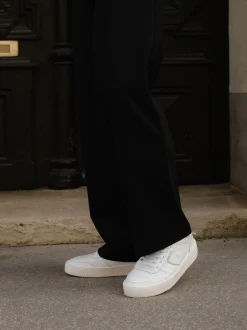 Philippe Model – Sneaker aus Kalbleder in Weiß