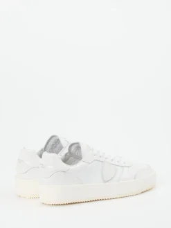 Philippe Model – Sneaker aus Kalbleder in Weiß