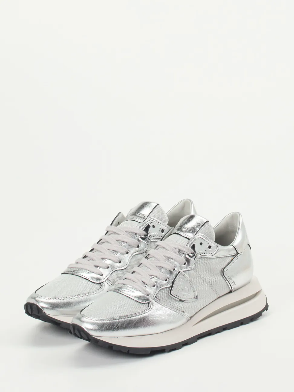 Philippe Model – Sneaker aus Metallicleder silber